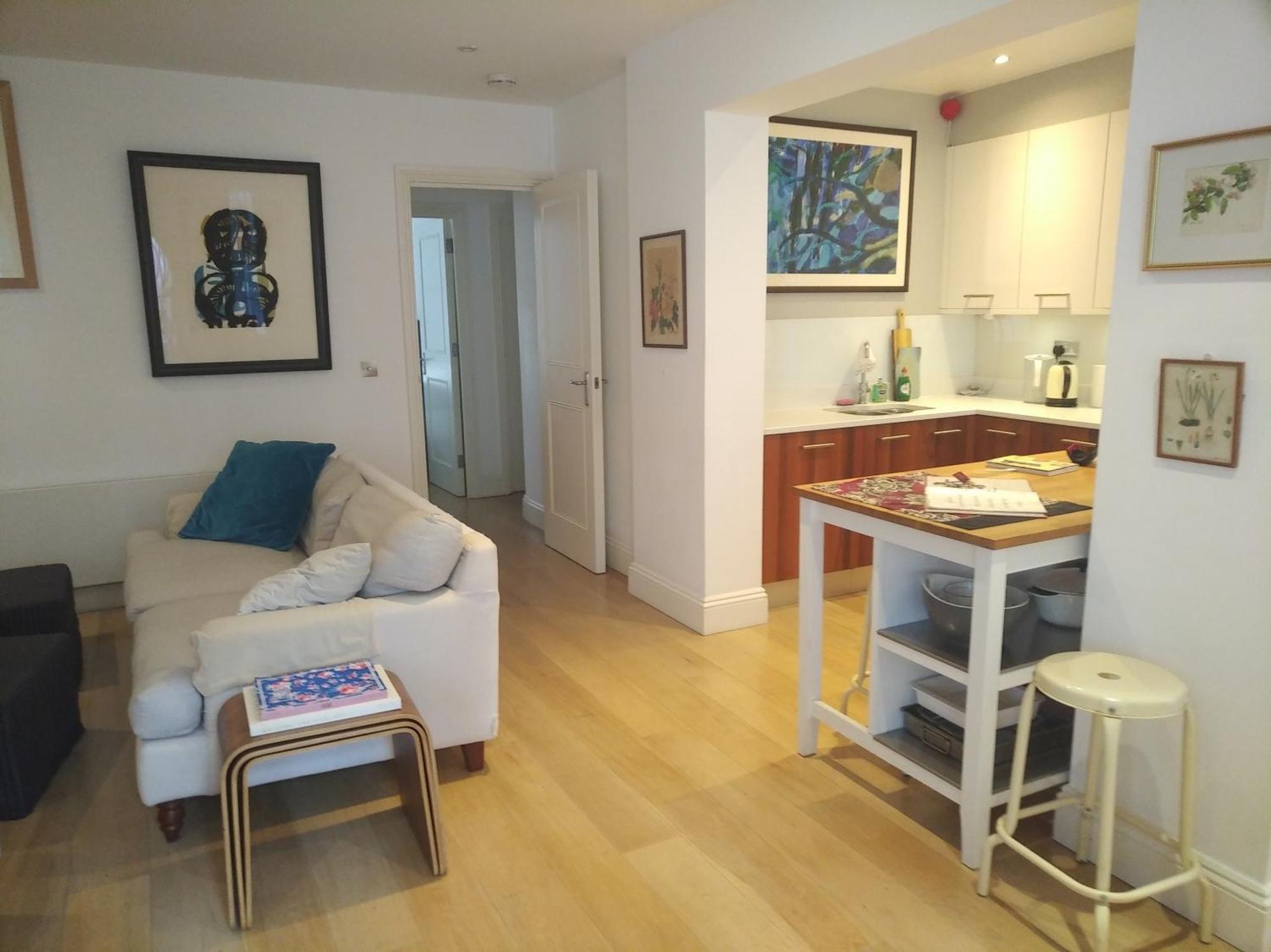Superior 5* Kensington, London Flat + Free Wi-Fi Lägenhet Exteriör bild
