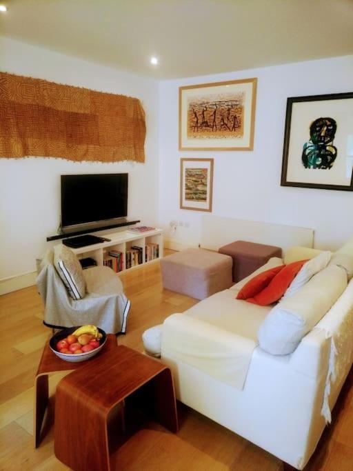 Superior 5* Kensington, London Flat + Free Wi-Fi Lägenhet Exteriör bild